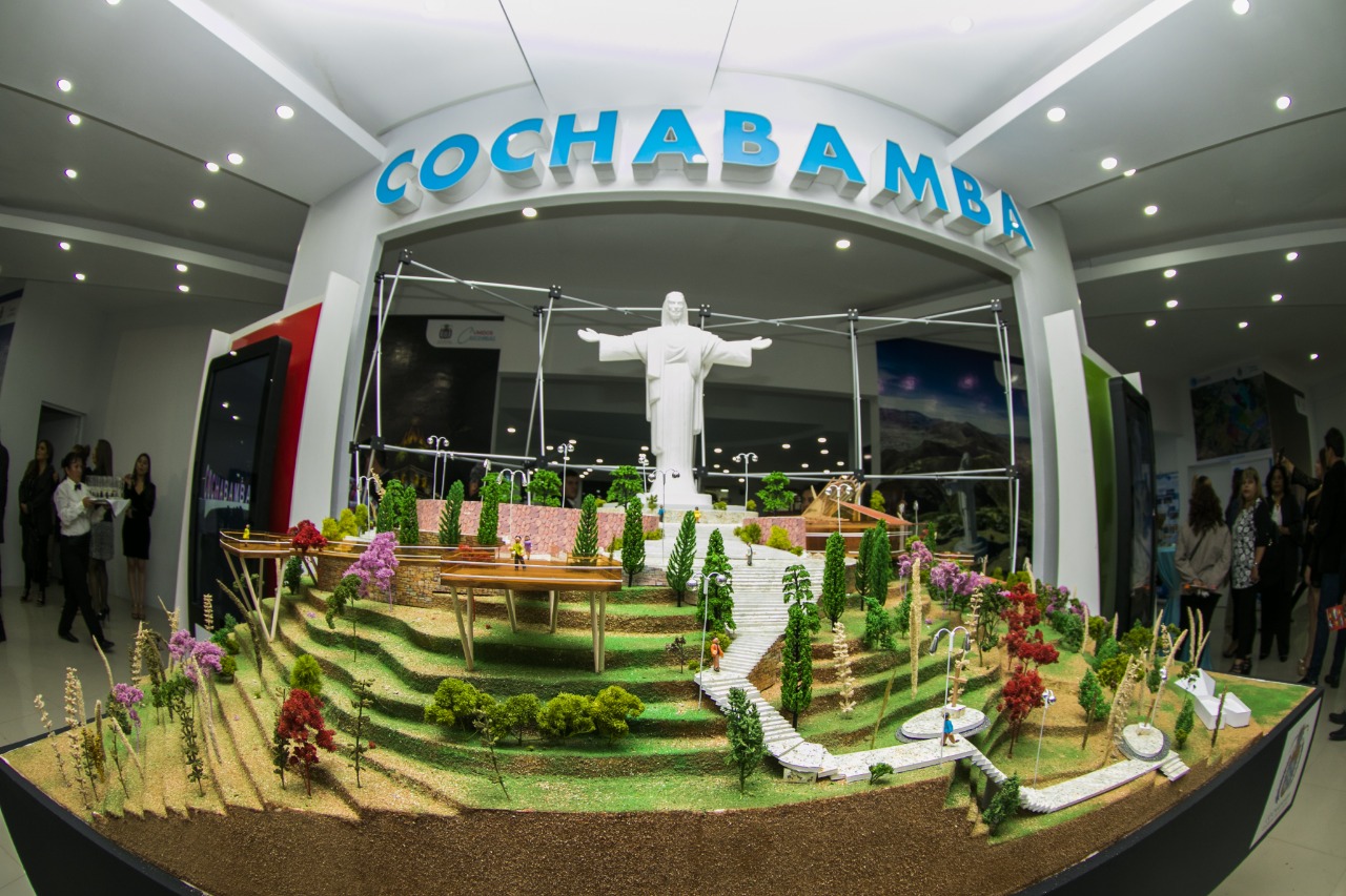 Cristo de la Concordia uno de los 40 sitios turísticos en la ciudad de Cochabamba